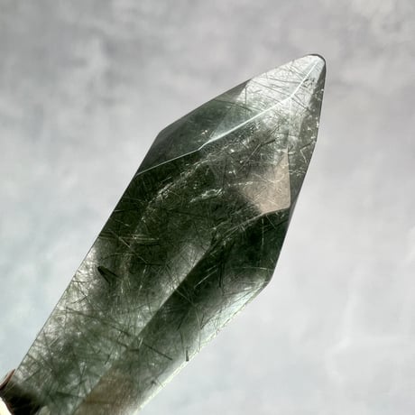 【ガネッシュヒマール産】アクチノライト&クローライト天然ヒマラヤ水晶ペンダントトップ⑥/Ganesh Himal Actinorite in Himalayan Quartz Pendant Top