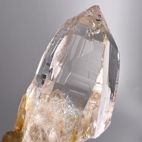 【ガネッシュヒマール産】リモナイトイン天然ヒマラヤ水晶"KK"/Ganesh Himal Limonite in Himalayan Quartz