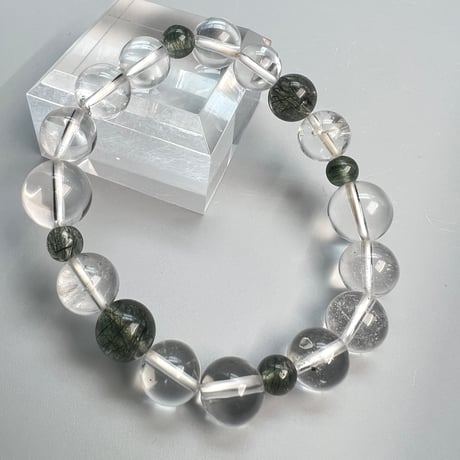 【デザインブレスレット】カイラス×ガネッシュヒマール天然ヒマラヤ水晶デザインブレスレット/Kailash×Ganesh Himal Himalayan Quartz Design Bracelet