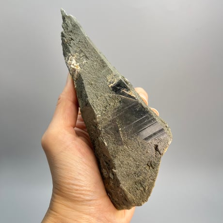 大特価【ガネッシュヒマール産】クローライトイン天然ヒマラヤ水晶/Ganesh Himal Chlorite in Himalayan Quartz