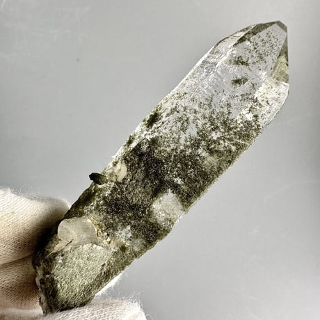 【ガネッシュヒマール産】クローライトイン天然ヒマラヤ水晶ミニポイント"L"/Ganesh Himal Chlorite in Himalayan Quartz Point