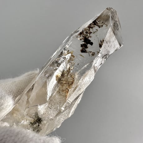 【ガネッシュヒマール産】バイオタイトイン天然ヒマラヤ水晶ミニポイント"GG"/Ganesh Himal Biotite in Himalayan Quartz Mini Point
