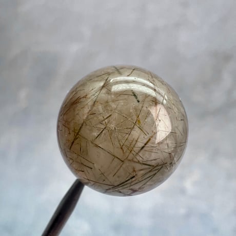 【ガネッシュヒマール産】アクチノライトイン天然ヒマラヤ水晶ビーズ①/Ganesh Himal Actinolite in Himalayan Quartz beads