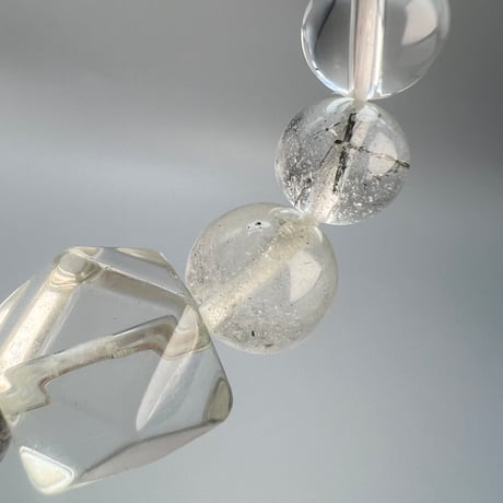 【カイラス産】"手磨き"天然ヒマラヤ水晶デザインブレスレット/Kailash Himalayan Quartz Design Bracelet