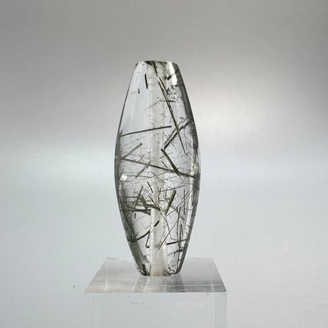 【ガネッシュヒマール産】アクチノライトイン天然ヒマラヤ水晶 樽型ビーズ①/Ganesh Himal Actinolite in Himalayan Quartz barrel beads