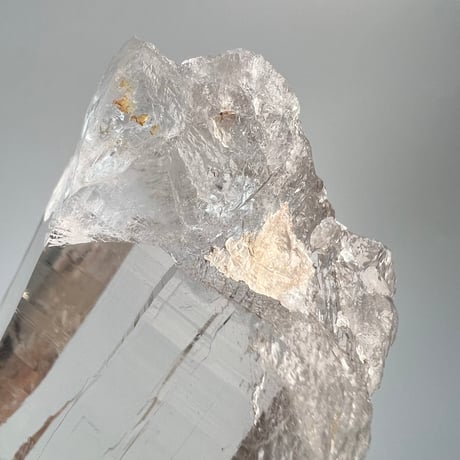 ハイクオリティ【ガネッシュヒマール産】天然ヒマラヤ水晶/Ganesh Himal Limonite in Himalayan Quartz