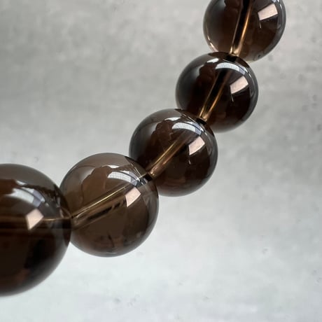 ハイクオリティ【ガウリシャンカール産】天然ヒマラヤスモーキークォーツブレスレット(10mm内径17cm)/Gaurishankar Himalayan Smoky Quartz Bracelet