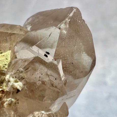 【ガウリシャンカール産】天然ヒマラヤスモーキークォーツ GauriShankar Himalayan Smoky Quartz