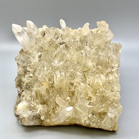 マカル産ー天然ヒマラヤ水晶クラスター/Makalu Himalayan Quartz Cluster