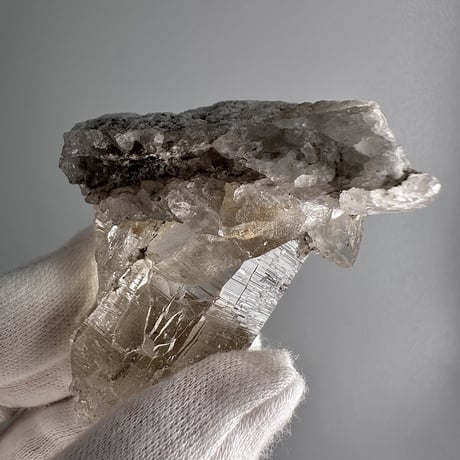 【ガネッシュヒマール産】リモナイトイン天然ヒマラヤ水晶 ポイント"PP"/Ganesh Himal Limonite in Himalayan Quartz Point