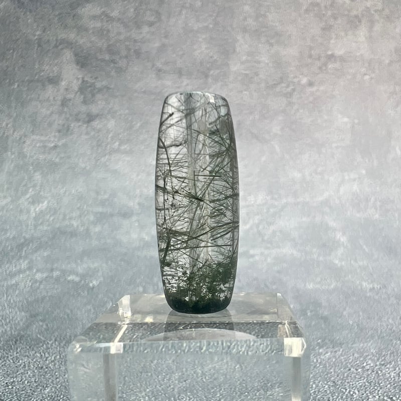 ガネッシュヒマール産】アクチノライト&クローライトイン天然ヒマラヤ