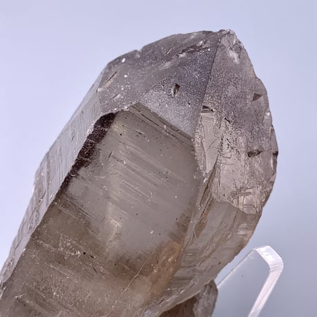 ガウリシャンカール産天然ヒマラヤ”ライト”スモーキークォーツポイント/Gaurishankar Himalayan Quartz Point