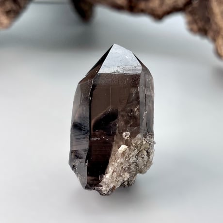 ガウリシャンカール産天然ヒマラヤスモーキークォーツポイント/GauriShankar Himalayan Smoky Quartz