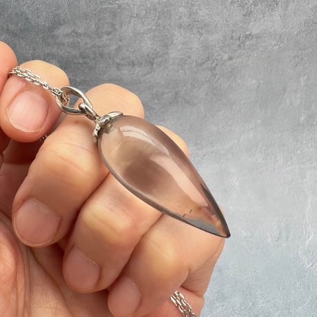 【ガウリシャンカール産】天然ヒマラヤスモーキークォーツ"手磨き加工"ペンダント/ペンデュラム/Gauri Shankar Himalayan Smoky Quartz pendant Pendulum