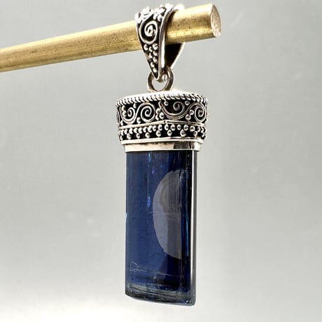 ネパール産ヒマラヤカイヤナイトS/V925ペンダントトップ ⑥ NEPAL Himalayan Kyanite Pendant Top