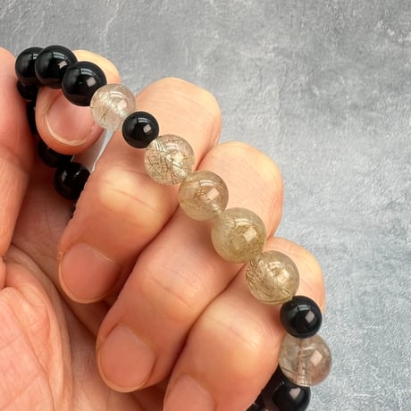 【デザインブレスレット】ガネッシュヒマール産天然ヒマラヤ水晶×チベット産モリオン/Ganesh Himal×Tibetan Morion Design Bracelet