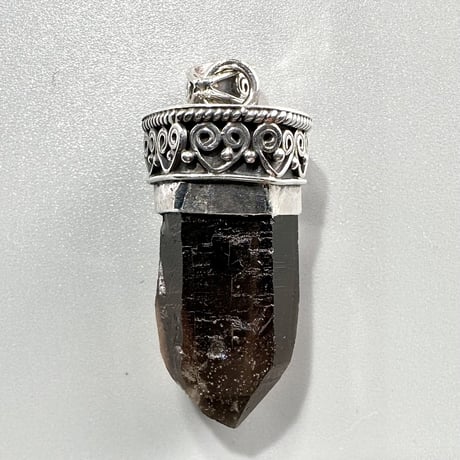 【ガウリシャンカール産】天然ヒマラヤスモーキークォーツ シルバー925ペンダントトップ/GauriShankar Himalayan Smoky Quartz S/V925Pendant Top
