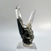 【ガネッシュヒマール産】クローライトイン天然ヒマラヤ水晶ミニクラスター/Ganesh Himal  Chlorite in Himalayan Quartz Mini Cluster