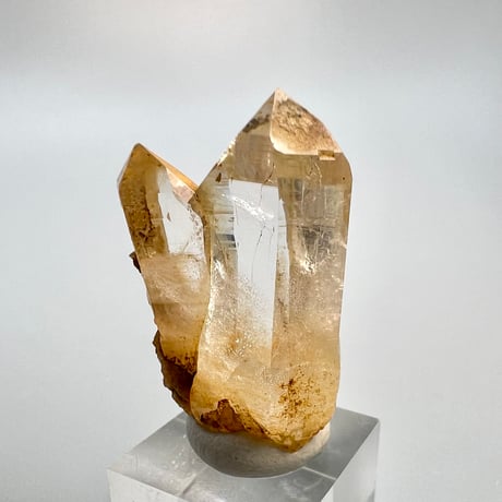 【ガネッシュヒマール産】天然ヒマラヤ水晶/Ganesh Himal Limonite in Himalayan Quartz