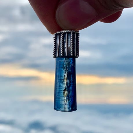 🗻  ネパール産ヒマラヤカイヤナイトS/V925ペンダントトップB-5️⃣/NEPAL Himalayan Kyanite Pendant Top