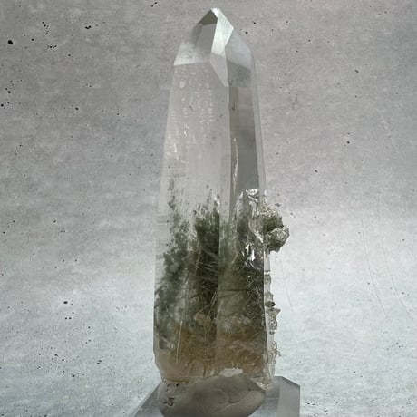 【ガネッシュヒマール産】クローライト&アクチノライト イン天然ヒマラヤ水晶/Ganesh Himal Chlorite&Actinorite in Himalayan Quartz