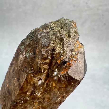 【ガネッシュヒマール産】バイオタイトイン天然ヒマラヤ水晶/Ganesh Himal Biotite in Himalayan Quartz