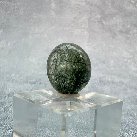 【ガネッシュヒマール産】アクチノライトイン天然ヒマラヤ水晶 タイヤ型ビーズ⑤/Ganesh Himal Actinolite in Himalayan Quartz Tire beads