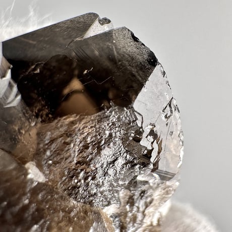 ガウリシャンカール産天然ヒマラヤスモーキークォーツ/GauriShankar Himalayan Smoky Quartz