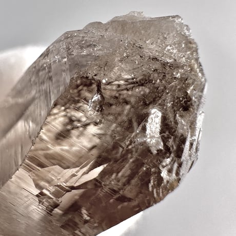 ガウリシャンカール産天然ヒマラヤスモーキークォーツ /GauriShankar Himalayan Smoky Quartz