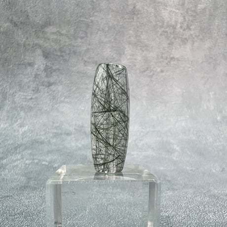 【ガネッシュヒマール産】アクチノライトイン天然ヒマラヤ水晶 樽型ビーズ⑨/Ganesh Himal Actinolite in Himalayan Quartz barrel beads