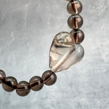 【ガウリシャンカール産】天然ヒマラヤスモーキークォーツ"ハート"デザインブレスレット/GauriShankar Himalayan Smoky Quartz "Heart"Bracelet