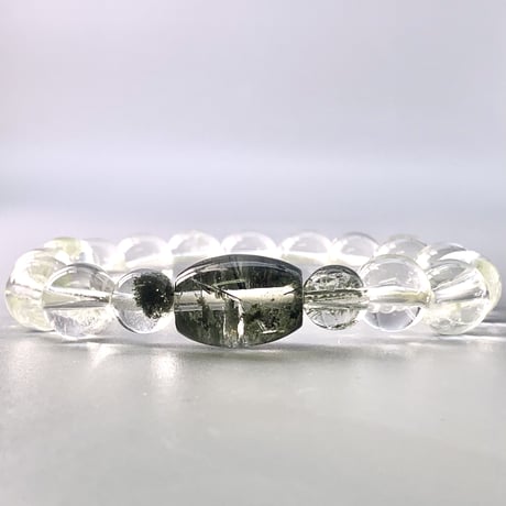 【ガネッシュヒマール産】"手磨き加工"クローライト&アクチノライトインヒマラヤ水晶ブレスレット/Ganesh Chlorite&Actinolite Himalayan Quartz