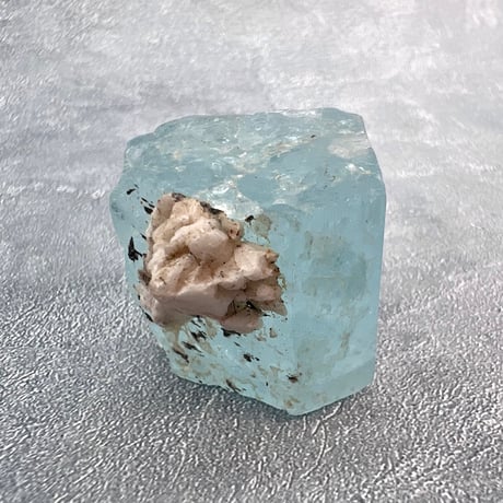 ネパール産【ヒマラヤアクアマリン】原石/Nepal Himalayan Aquamarine