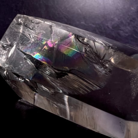 【ガネッシュヒマール産】レインボー入り天然ヒマラヤ水晶ポリッシュポイント/Ganesh Himal Rainbow In Himalayan Quartz Polish Point