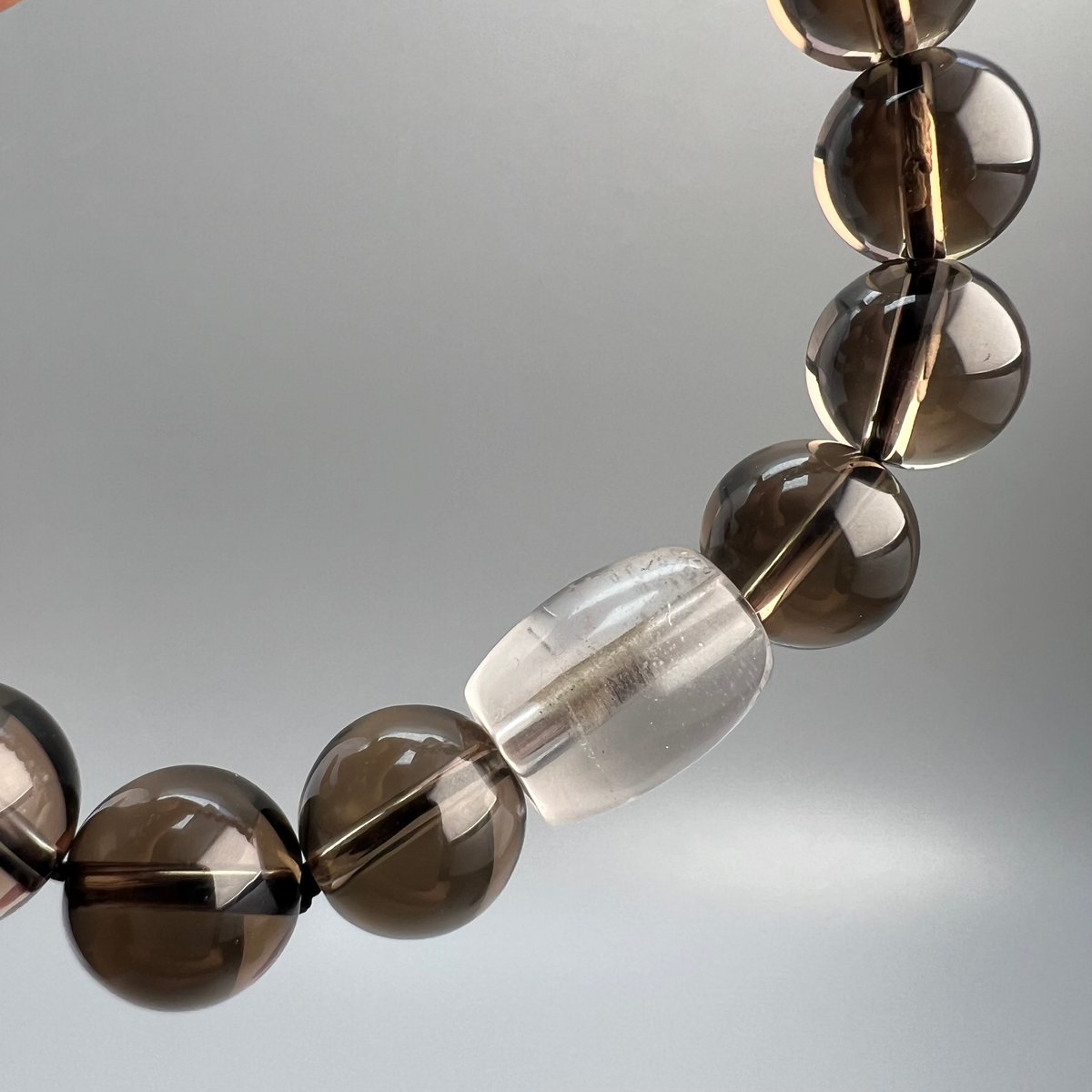 天然石 ガウリシャンカール スモーキークォーツ 龍彫り水晶 ブレスレット 天然石 ガウリシャンカール スモーキークォーツ 龍彫り水晶