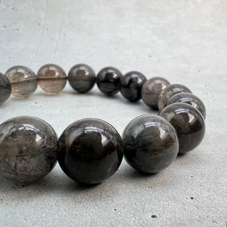 【ガネッシュヒマール産】アクチノライトイン天然ヒマラヤ水晶デザインブレスレット/Ganesh Himal Actinolite in Himalayan Quartz Design Bracelet