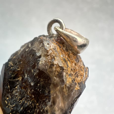 【ガウリシャンカール産】天然ヒマラヤスモーキークォーツ バチカン付きペンダントトップ/Gaurishankar HimalayanSmoky Silver925 pendant top