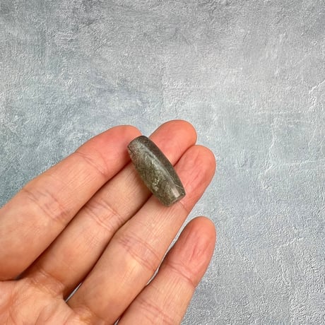 【ガネッシュヒマール産】アクチノライトイン天然ヒマラヤ水晶 樽型ビーズ⑧/Ganesh Himal Actinolite in Himalayan Quartz barrel beads