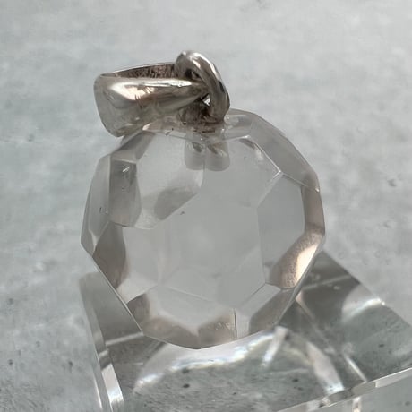 【ガネッシュヒマール産】天然ヒマラヤ水晶"手磨き加工"多面カットペンダントトップ/Ganesh Himal Himalayan Quartz Multicut Pendant Top