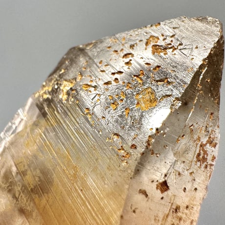 【ガネッシュヒマール産】リモナイトイン天然ヒマラヤ水晶/Ganesh Himal Limonite in Himalayan Quartz