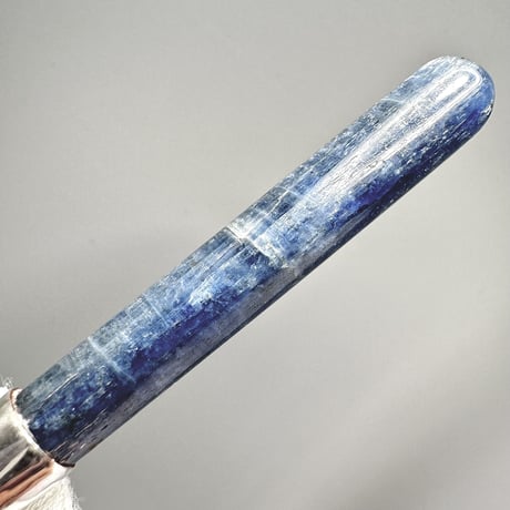ネパール産ヒマラヤカイヤナイト "手磨き加工"ペンダントトップ 4️⃣ NEPAL Himalayan Kyanite Pendant Top