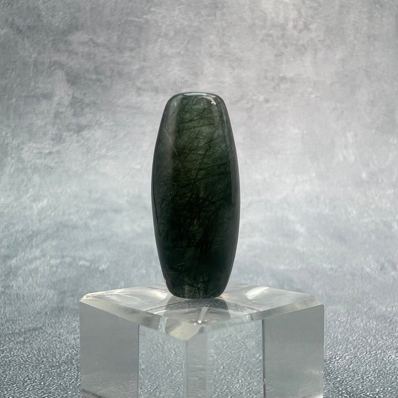 ガネッシュヒマール産】アクチノライトイン天然ヒマラヤ水晶 樽型