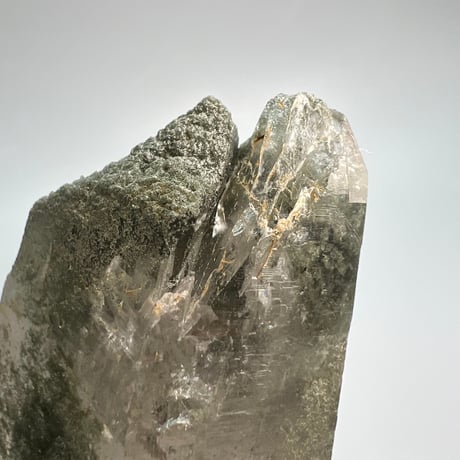 大特価【ガネッシュヒマール産】クローライトイン天然ヒマラヤ水晶❷/Ganesh Himal Chlorite in Himalayan Quartz