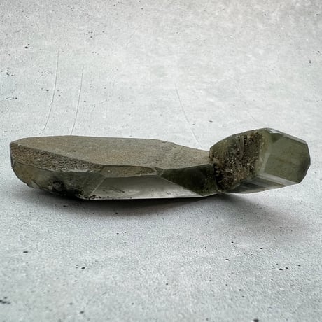 【ガネッシュヒマール産】クローライトイン天然ヒマラヤ水晶/Ganesh Himal Chlorite in Himalayan Quartz
