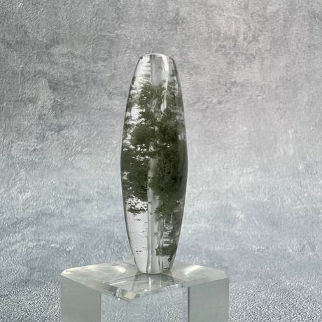 【ガネッシュヒマール産】クローライトイン天然ヒマラヤ水晶 樽型ビーズ/Ganesh Himal Chlorite in Himalayan Quartz barrel beads