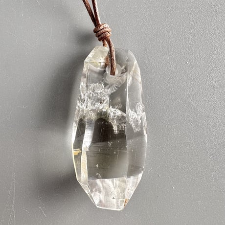 【ガネッシュヒマール産】リモナイトイン天然ヒマラヤ水晶ペンダント/GaneshHimal Limonite in Natural Pendant