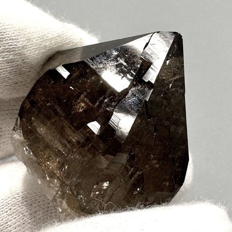 【ガウリシャンカール産】天然ヒマラヤスモーキークォーツポイント/GauriShankar Himalayan Smoky Quartz