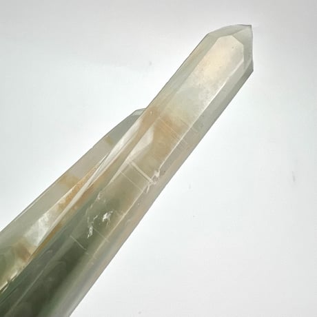マダガスカル産クローライトインクォーツ/Madagascar Chlorite in Quartz