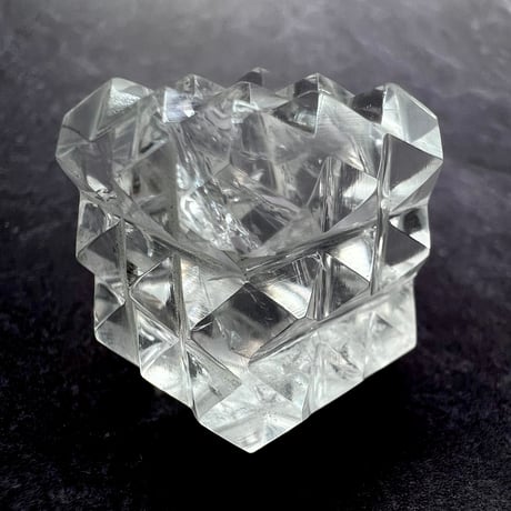 【マニハール産】 天然ヒマラヤ水晶"ピラミッドキューブ"④/Manihar Himalayan Quartz "Pyramid Cube"