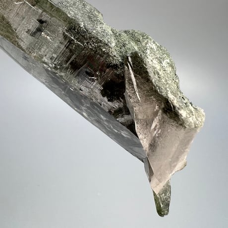 【ガネッシュヒマール産】クローライトイン天然ヒマラヤ水晶/Ganesh Himal Chlorite in Himalayan Quartz